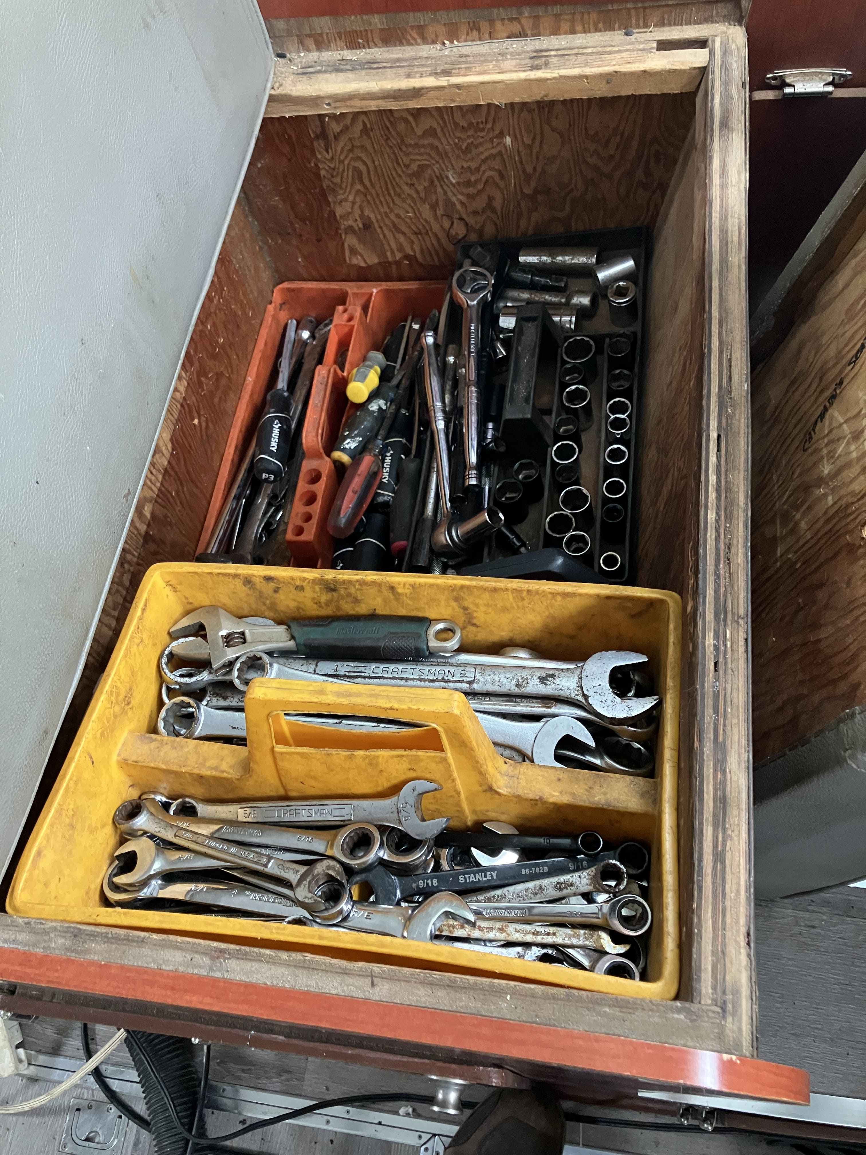 tools2 tools2